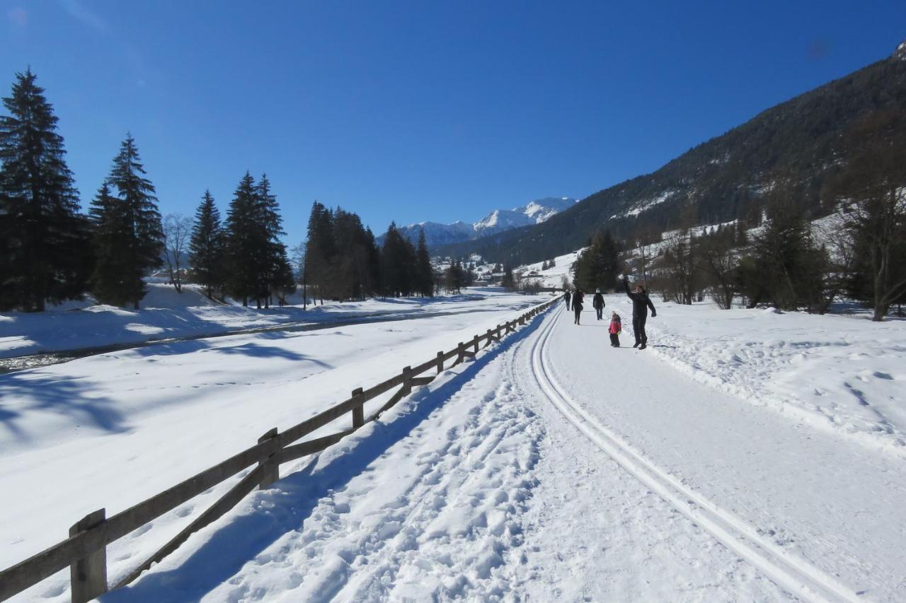 Residence Holiday Pozza di Fassa Exterior foto